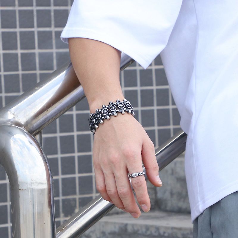 ​   Nova Chegada: Pulseira Mas - Streetwear Brand Jewelry avaliação e preço